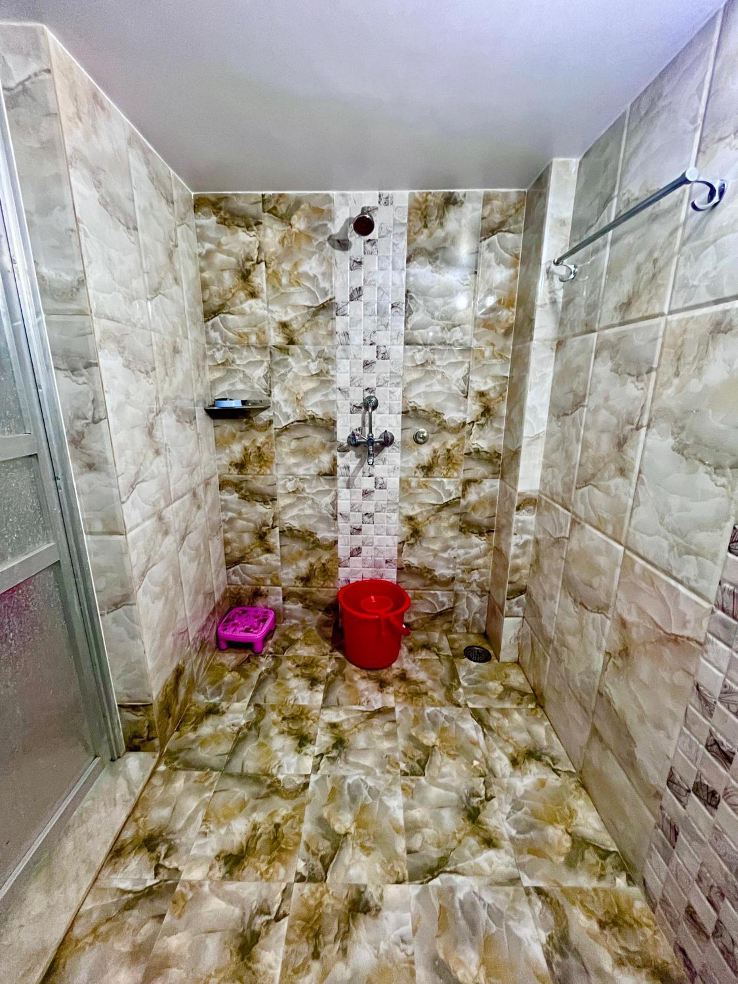 Trilok Residency - Dashashwamedh ורנאסי מראה חיצוני תמונה