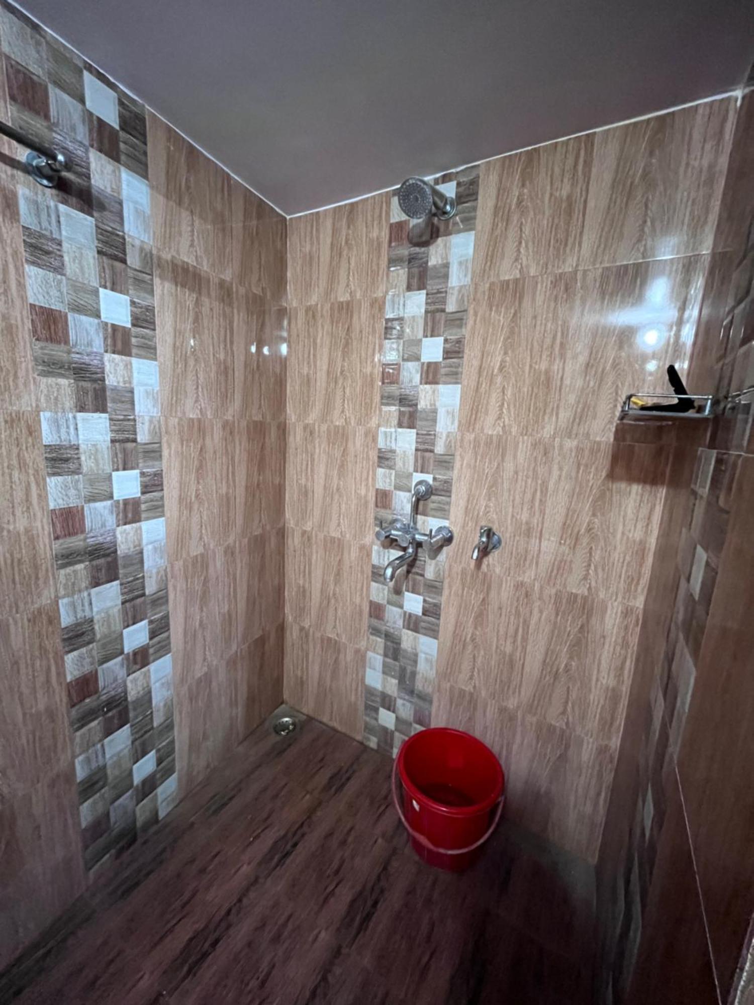 Trilok Residency - Dashashwamedh ורנאסי מראה חיצוני תמונה