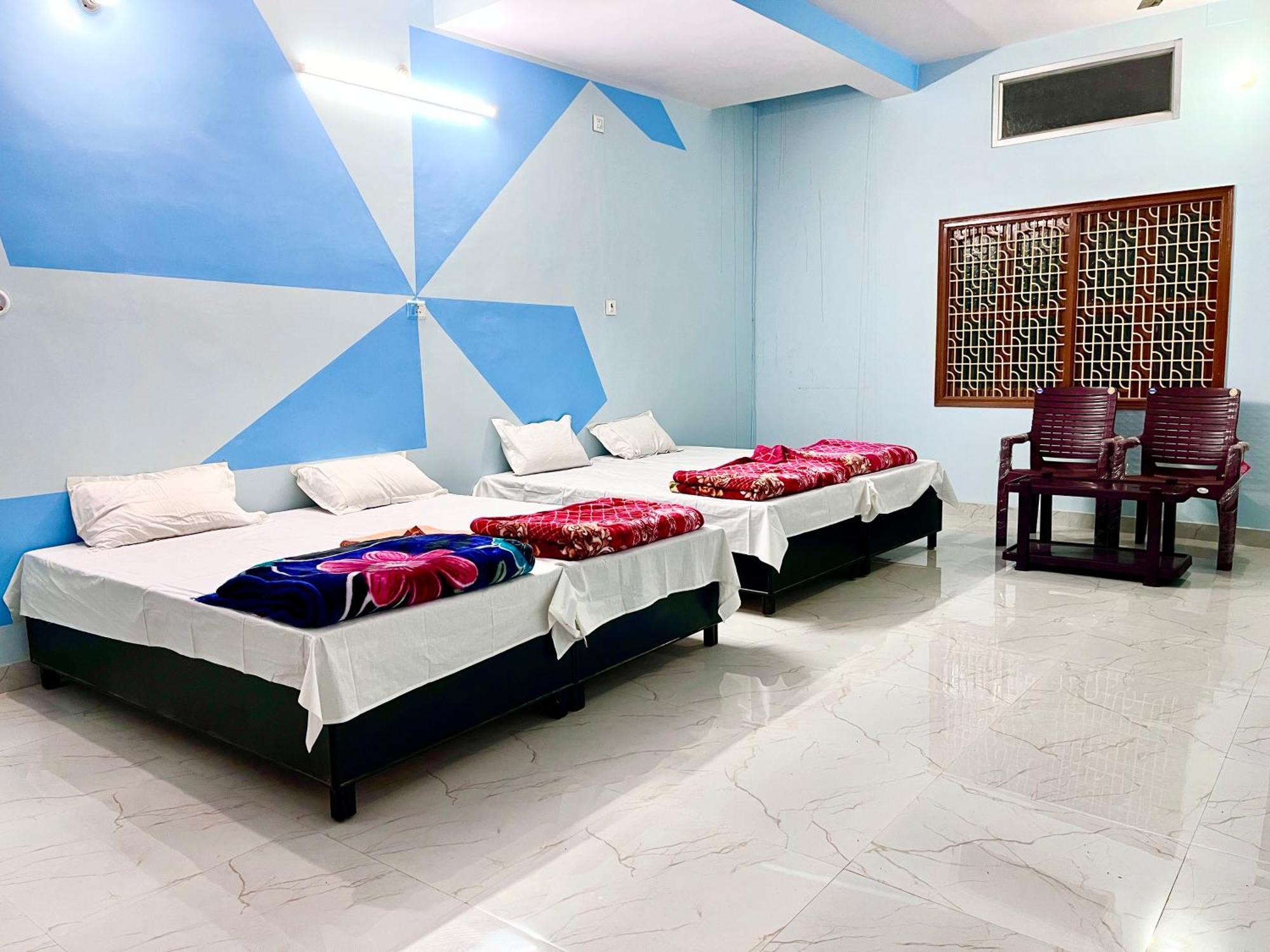 Trilok Residency - Dashashwamedh ורנאסי מראה חיצוני תמונה