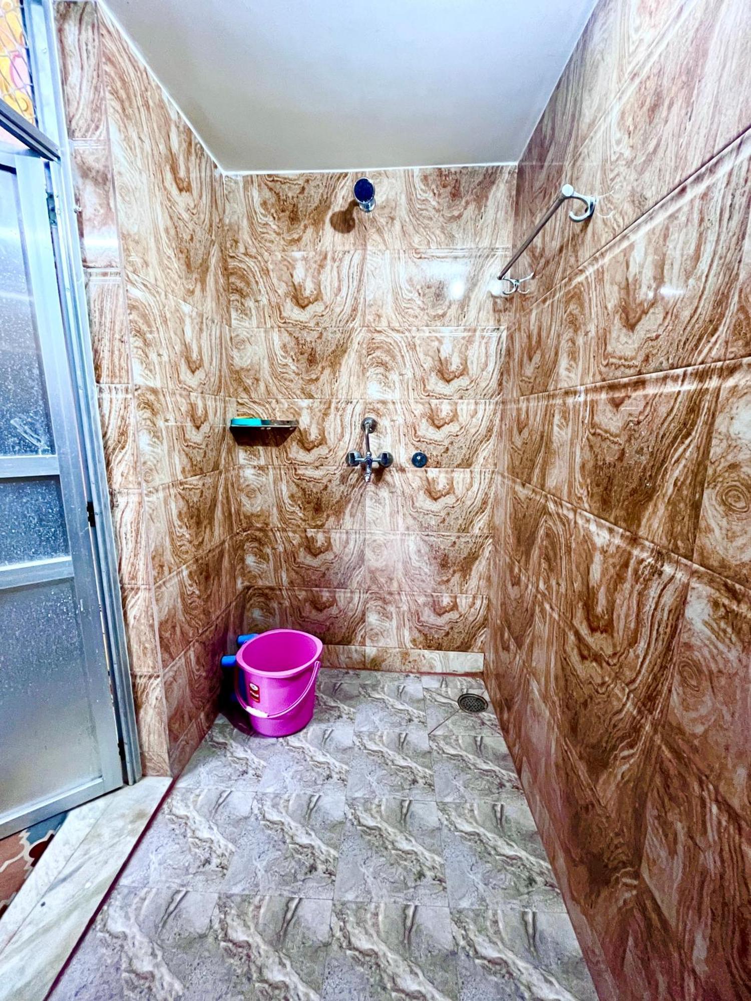 Trilok Residency - Dashashwamedh ורנאסי מראה חיצוני תמונה