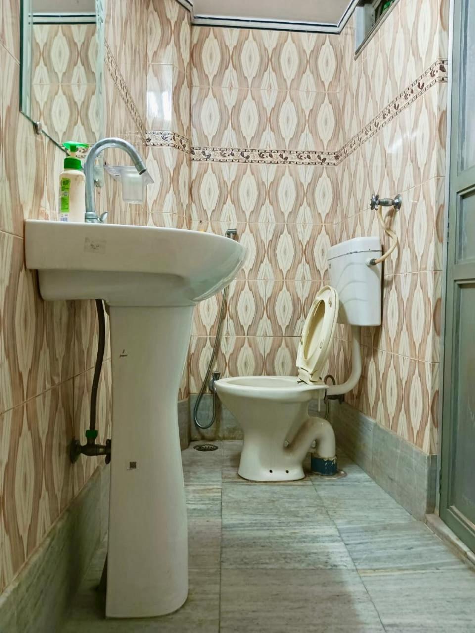 Trilok Residency - Dashashwamedh ורנאסי מראה חיצוני תמונה