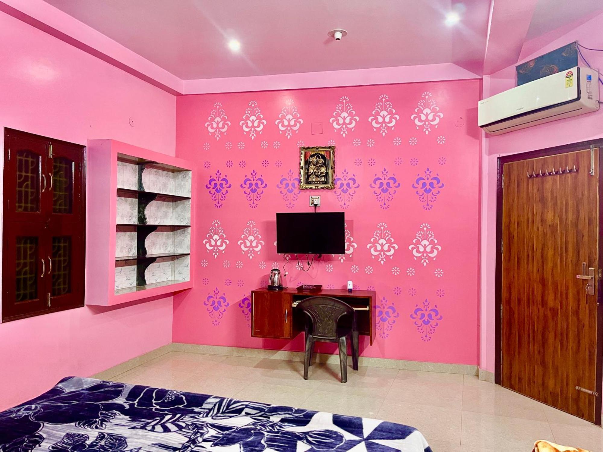 Trilok Residency - Dashashwamedh ורנאסי מראה חיצוני תמונה