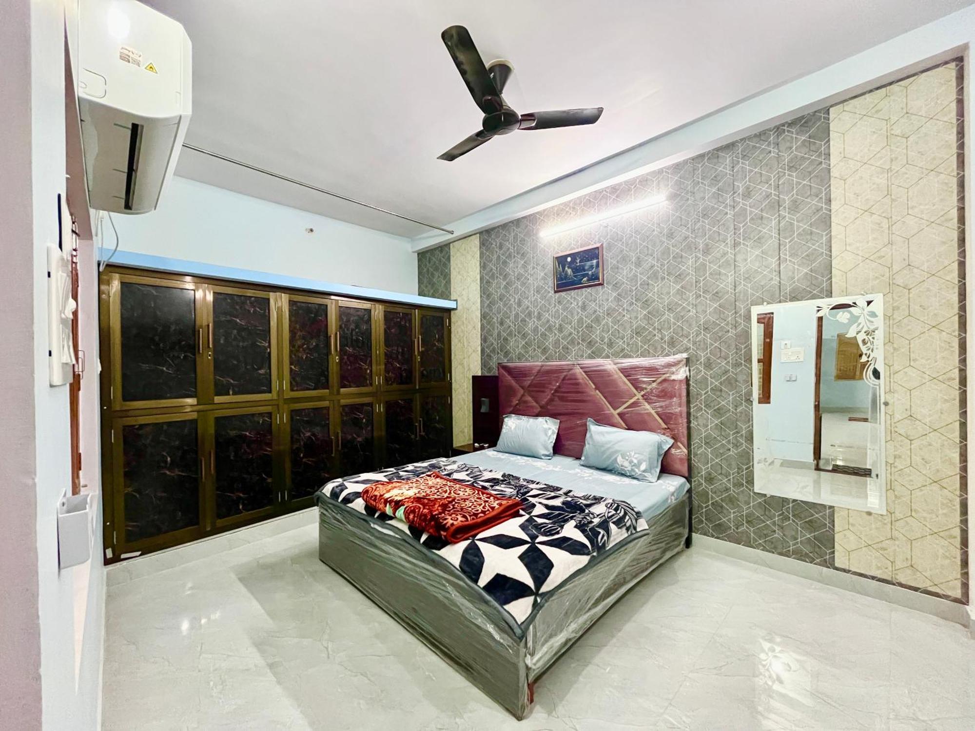 Trilok Residency - Dashashwamedh ורנאסי מראה חיצוני תמונה