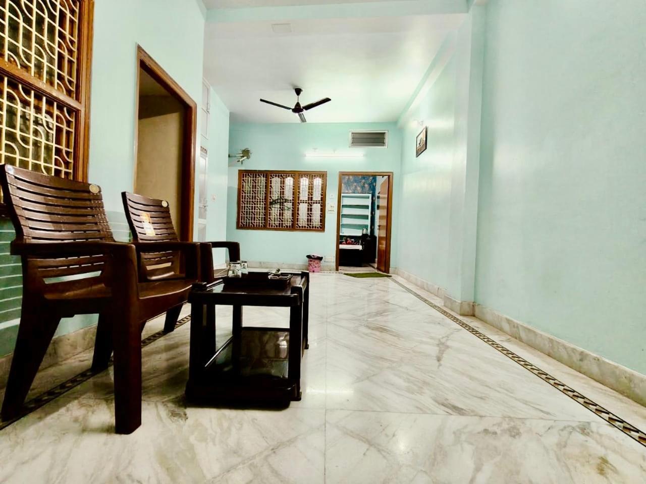 Trilok Residency - Dashashwamedh ורנאסי מראה חיצוני תמונה